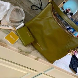 Michael KORS pea green bag and wallet LIKE NEW